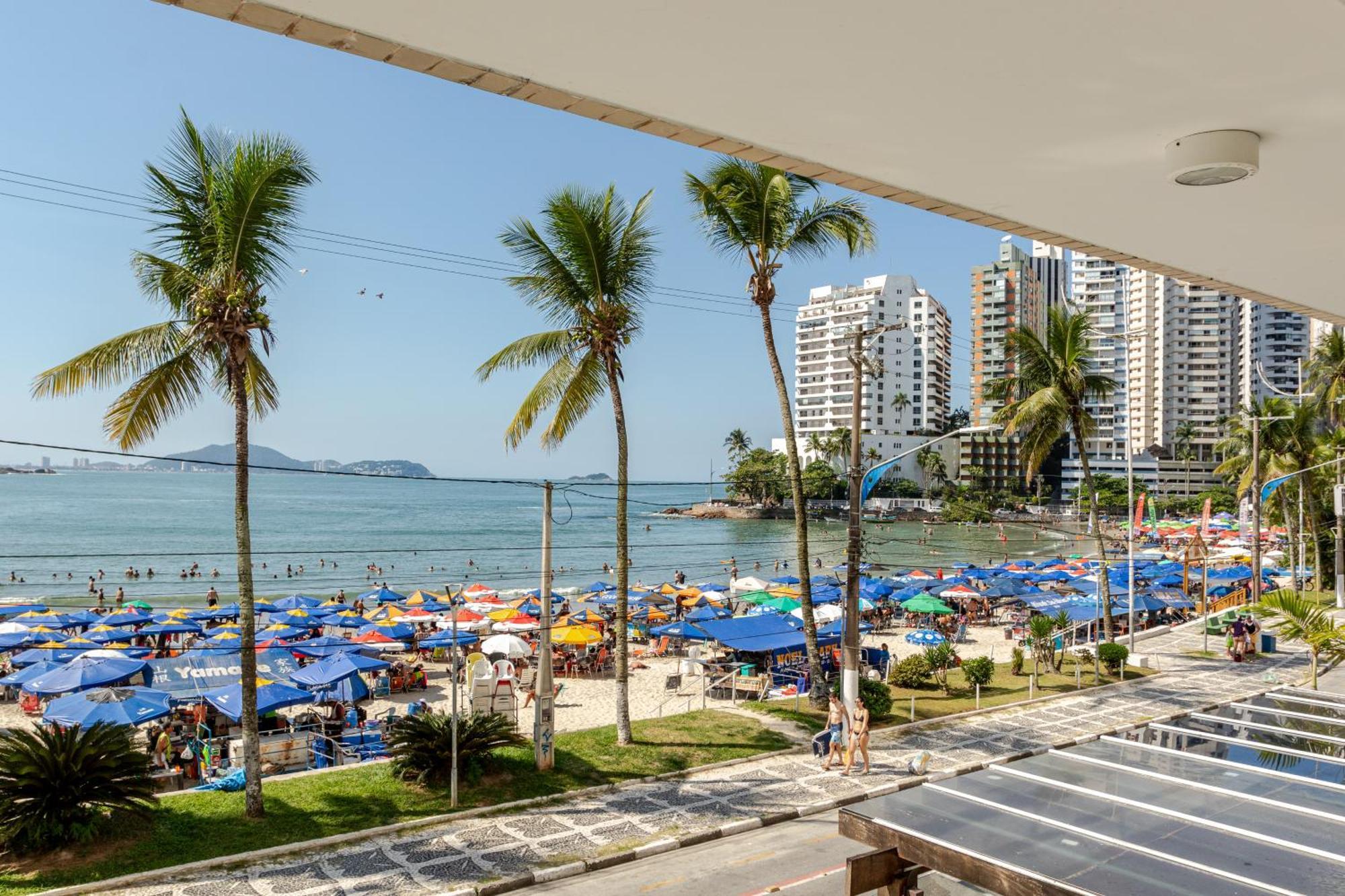 Apto - Predio De Frente Para Praia - Asturias - Guaruja - 2 Vagas Garagem - Wi-Fi E Ar Condicionado Dış mekan fotoğraf